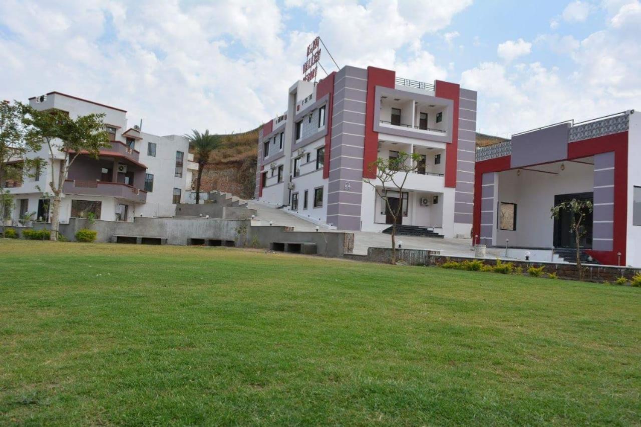 Meera Valley Resort By Nexottel Udaipur Exterior photo