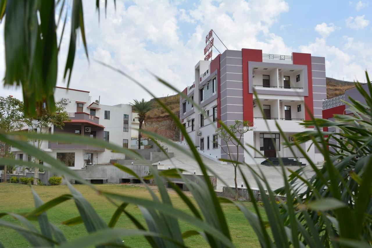 Meera Valley Resort By Nexottel Udaipur Exterior photo